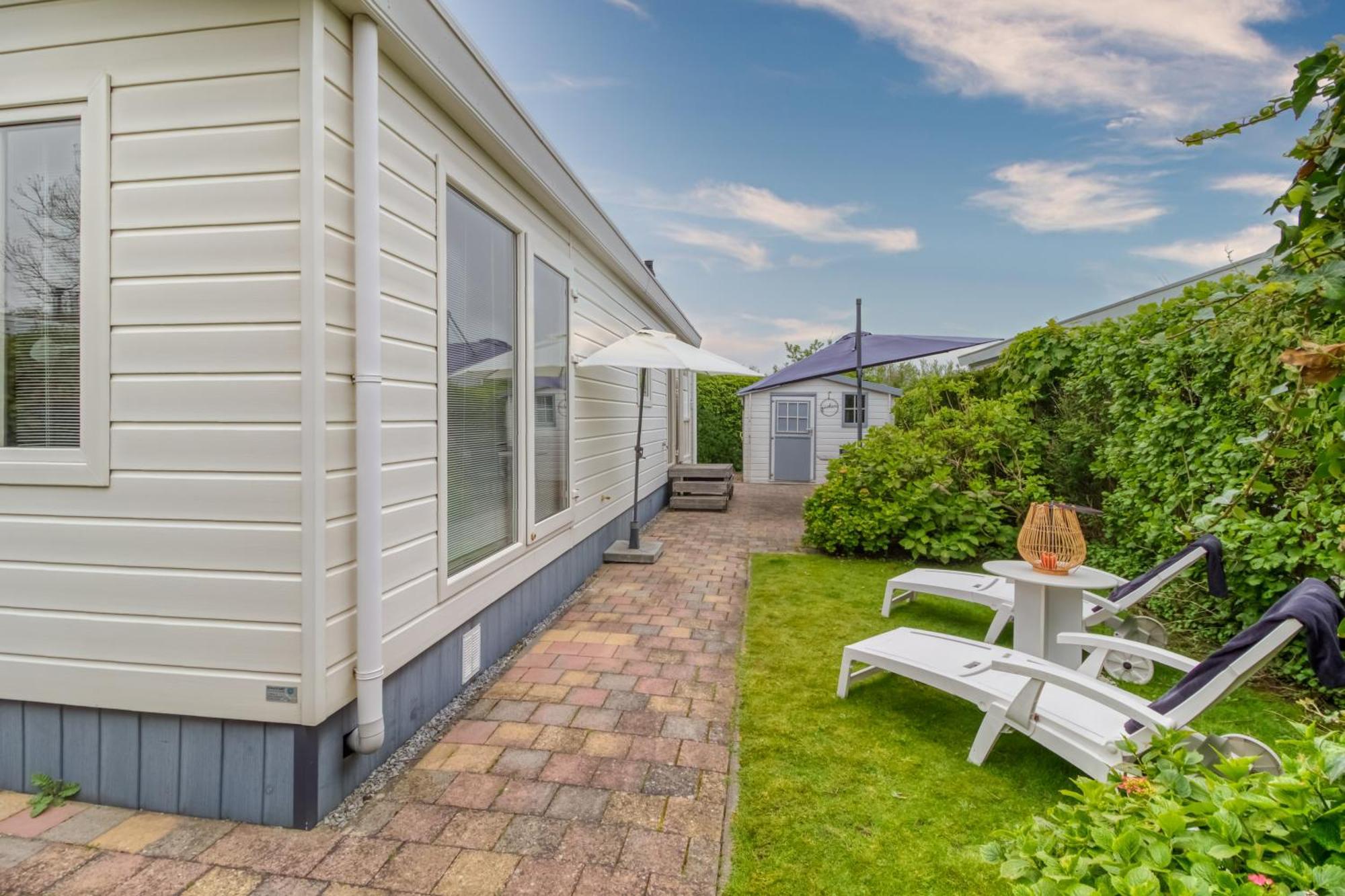 Aan Zee Chalet *